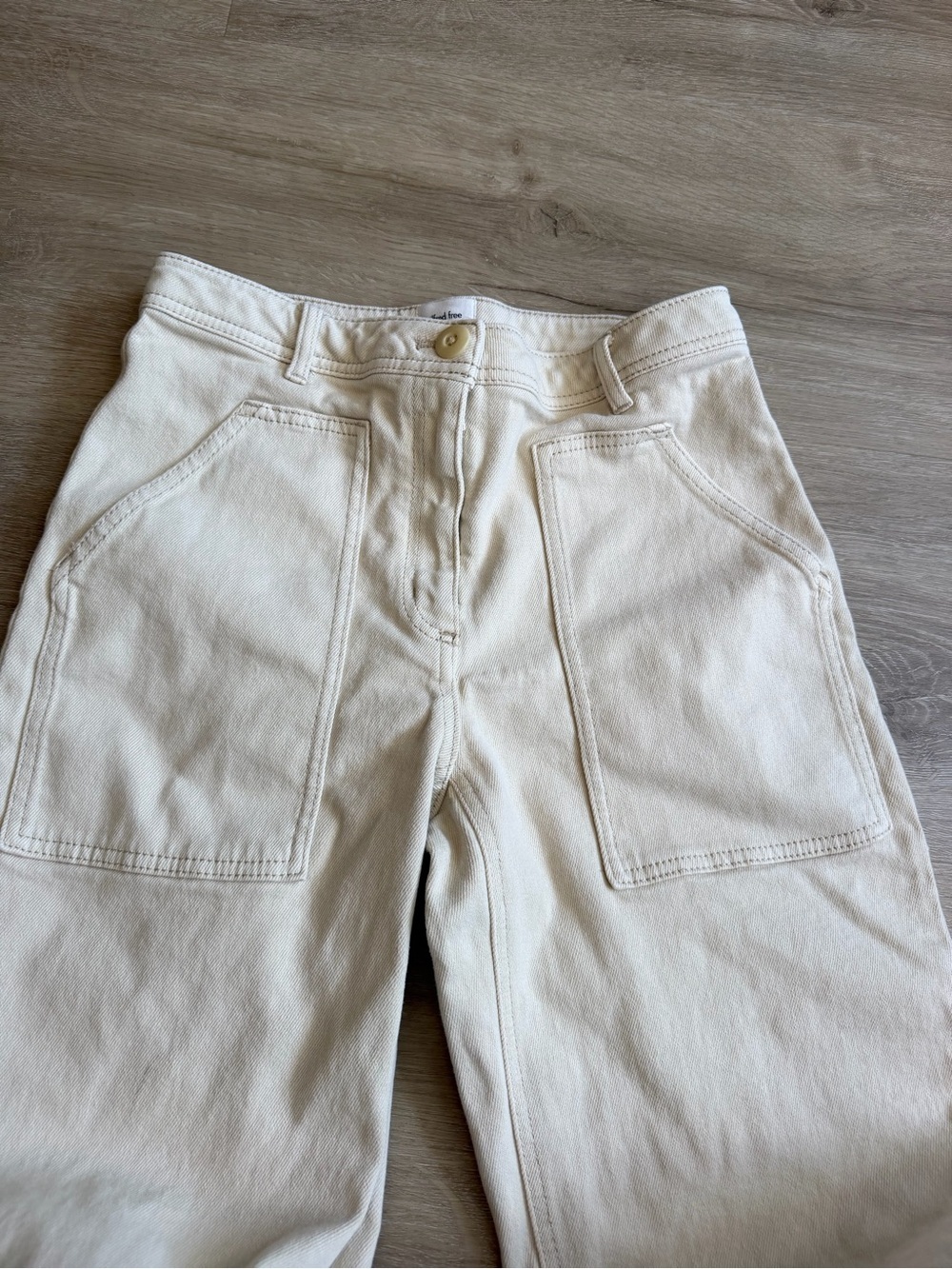 Aritzia Wilfred Free Modern Utility Pants Size 4 Beige Straight Leg Mid Rise - Picture 3 of 7